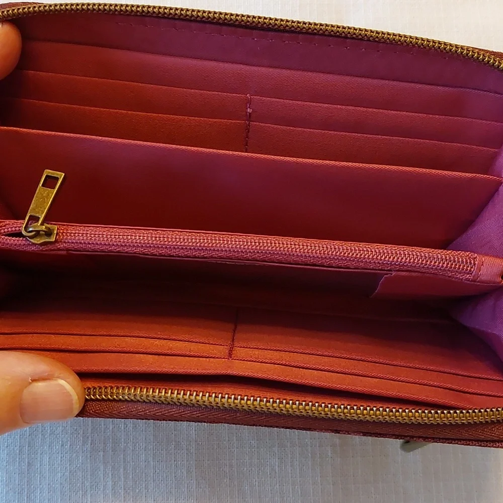 Travelon RFID Blocking Wallet Wristlet Burgundy NEW - Picture 5 of 14